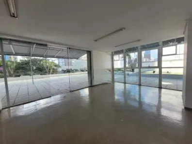 Ponto Comercial para alugar, 301m² no Funcionários, Belo Horizonte