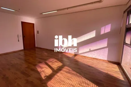 Sala Comercial à venda, 25m² no Santo Antônio, Belo Horizonte