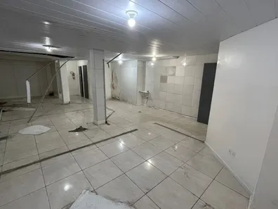 Ponto Comercial para venda ou aluguel, 120m² no Liberdade, Salvador