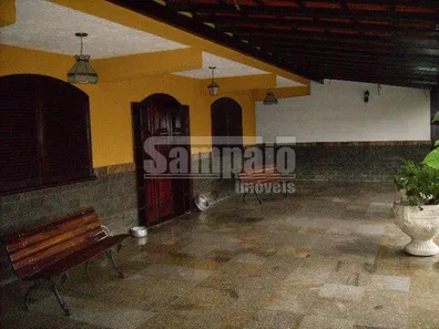 Casa com 4 Quartos para alugar, 400m² no Campo Grande, Rio de Janeiro