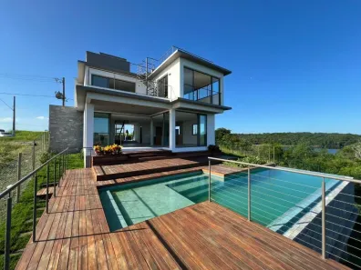 Casa de Condomínio com 4 Quartos à venda, 540m² no Lameirão, Guarapari