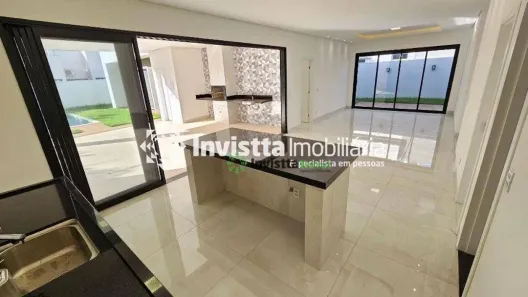 Casa com 4 Quartos à venda, 240m² no Loteamento Residencial Polinésia, Palmas