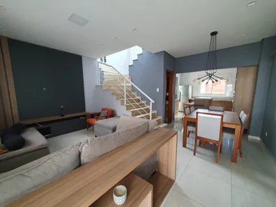 Casa de Condomínio com 3 Quartos à venda, 120m² no Vila Areao, Taubaté