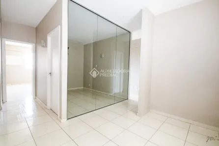 Sala Comercial para alugar, 56m² no Centro, Canoas