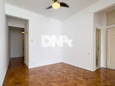 Apartamento com 1 Quarto à venda, 51m² no Leme, Rio de Janeiro