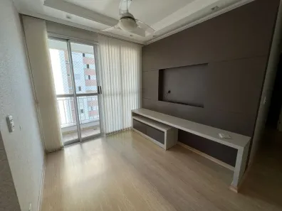Apartamento com 2 Quartos para alugar, 67m² no Aurora, Londrina