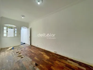 Casa com 2 Quartos para alugar, 90m² no Heliópolis, Belo Horizonte