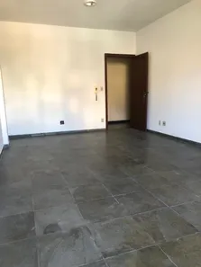 Sala Comercial para alugar, 28m² no Santa Efigênia, Belo Horizonte