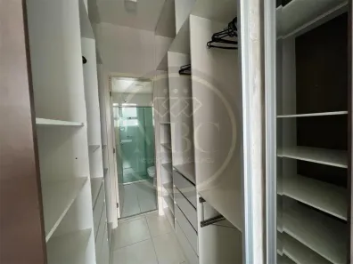 Apartamento com 3 Quartos para alugar, 91m² no São Jorge, Manaus