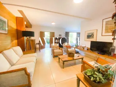 Casa com 4 Quartos à venda, 218m² no Humaitá, Rio de Janeiro
