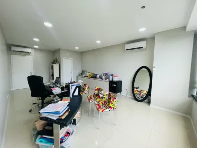Sala Comercial à venda, 35m² no Adrianópolis, Manaus