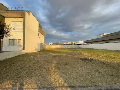 Lote/Terreno à venda, 300m² no Chácara do Visconde, Taubaté