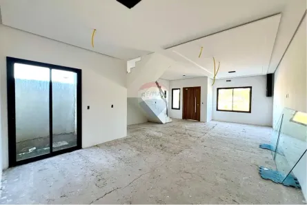 Sobrado com 3 Quartos à venda, 155m² no Centro, Nova Santa Rita