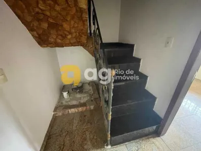 Casa de Condomínio com 4 Quartos para alugar, 400m² no Vila Valqueire, Rio de Janeiro