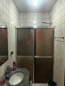 Sobrado com 3 Quartos à venda, 170m² no Vila Silviânia, Carapicuíba