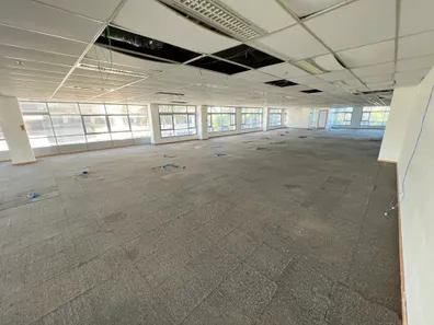 Sala Comercial à venda, 815m² no Jacarepaguá, Rio de Janeiro
