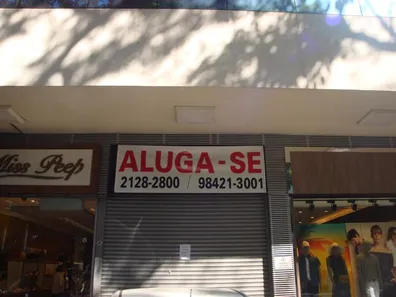Ponto Comercial para alugar, 65m² no Santo Antônio, Belo Horizonte