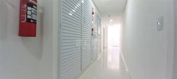 Sala Comercial à venda, 34m² no Vila Assunção, Santo André