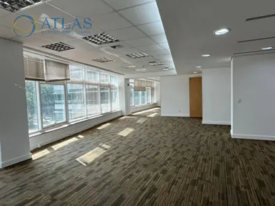 Sala Comercial para alugar, 556m² no Barra Olímpica, Rio de Janeiro