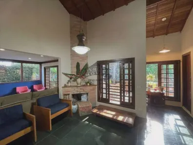 Casa de Condomínio com 4 Quartos à venda, 220m² no Jardim Ana Estela, Carapicuíba