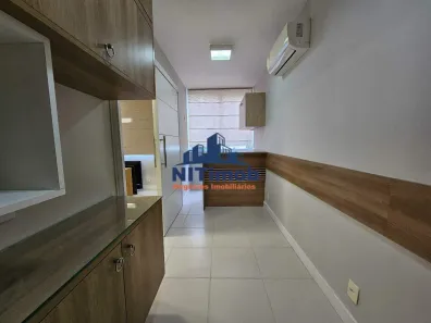 Sala Comercial à venda, 25m² no Charitas, Niterói