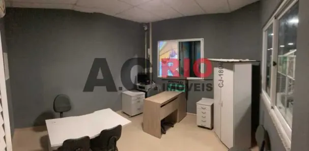 Galpão/Depósito/Armazém para alugar, 500m² no Bento Ribeiro, Rio de Janeiro