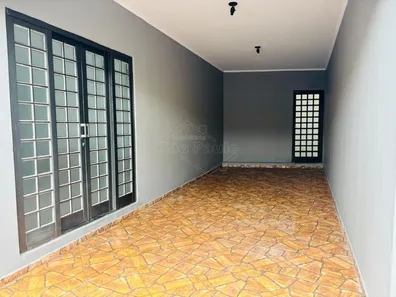 Casa com 3 Quartos à venda, 126m² no Vila Yamada, Araraquara
