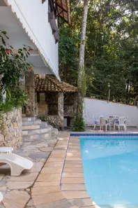 Sobrado com 10 Quartos à venda, 500m² no Morro Sorocotuba, Guarujá