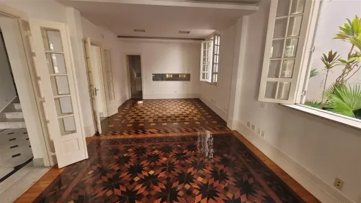 Imóvel Comercial com 6 Quartos para alugar, 402m² no Urca, Rio de Janeiro