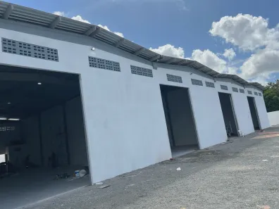 Galpão/Depósito/Armazém para alugar, 250m² no Parque Real Serra Verde, Camaçari