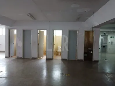 Sala Comercial para alugar, 550m² no Santa Efigênia, Belo Horizonte