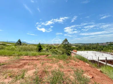 Lote/Terreno à venda, 300m² no 4 Colônias, Campo Bom