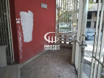Prédio Comercial com 4 Quartos para alugar, 178m² no Funcionários, Belo Horizonte