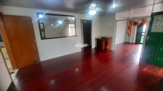 Casa com 2 Quartos para alugar, 150m² no Jardim Eldorado, Caxias do Sul