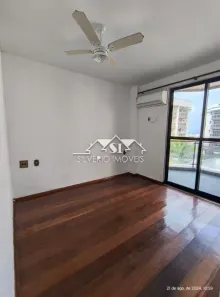 Apartamento com 3 Quartos para venda ou aluguel, 176m² no Algodoal, Cabo Frio
