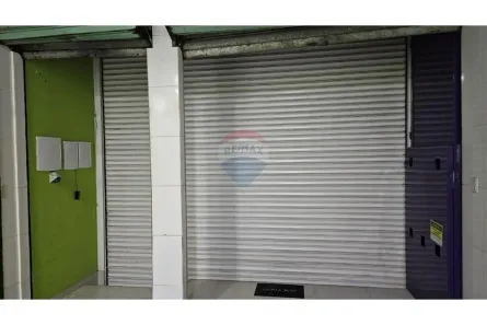 Ponto Comercial para alugar, 140m² no Vila Canária, Salvador