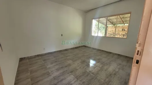 Casa com 3 Quartos à venda, 63m² no Petrópolis, Caxias do Sul