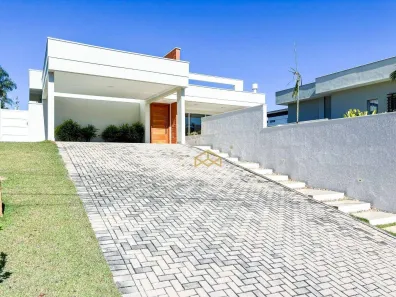 Casa de Condomínio com 3 Quartos para alugar, 256m² no Monte Alegre, Vinhedo