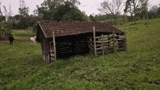 Fazenda/Sítio com 1 Quarto à venda, 70m² no Centro, Caraá