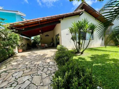 Casa de Condomínio com 3 Quartos à venda, 170m² no Balneário Praia do Pernambuco, Guarujá