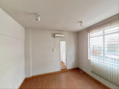 Sala Comercial para alugar, 30m² no Santa Efigênia, Belo Horizonte