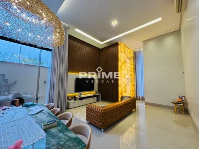 Casa com 3 Quartos à venda, 330m² no Vila Rosa, Goiânia