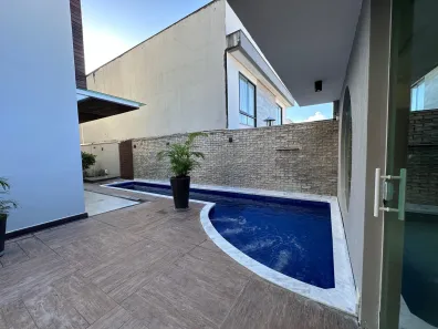 Casa de Condomínio com 3 Quartos à venda, 239m² no Chapada, Manaus