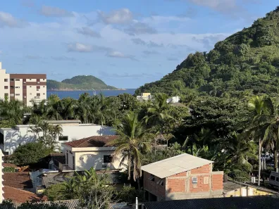 Apartamento com 2 Quartos à venda, 70m² no Jardim Las Palmas, Guarujá