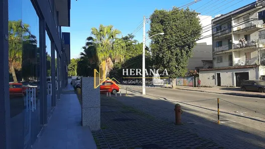 Ponto Comercial para alugar, 21m² no Taquara, Rio de Janeiro