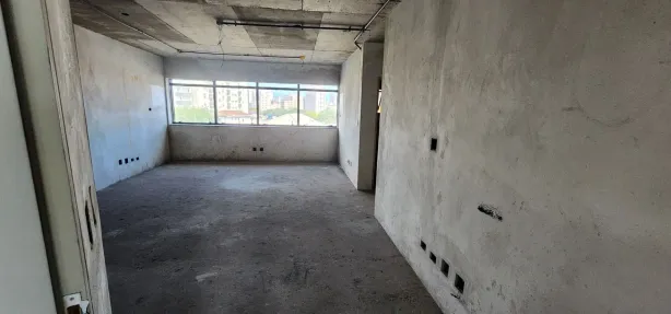 Sala Comercial à venda, 47m² no Boqueirão, Santos