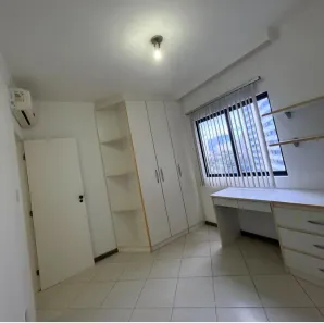 Apartamento com 3 Quartos para alugar, 100m² no Stiep, Salvador