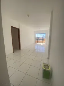 Apartamento com 3 Quartos para alugar, 86m² no Centro, Campo Mourão