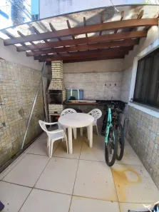 Casa com 2 Quartos à venda, 76m² no Centro, Lauro de Freitas