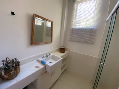 Apartamento com 1 Quarto para alugar, 90m² no Nogueira, Petrópolis